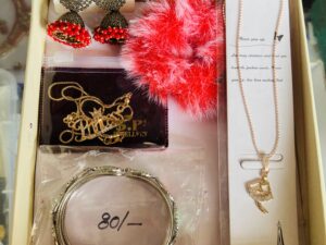 Standard Love Hamper Box 01